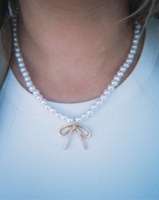 Load image into Gallery viewer, A Bow Moment Necklace
