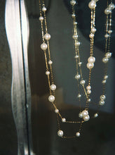 Load image into Gallery viewer, Ditzy &amp; Dainty Necklace
